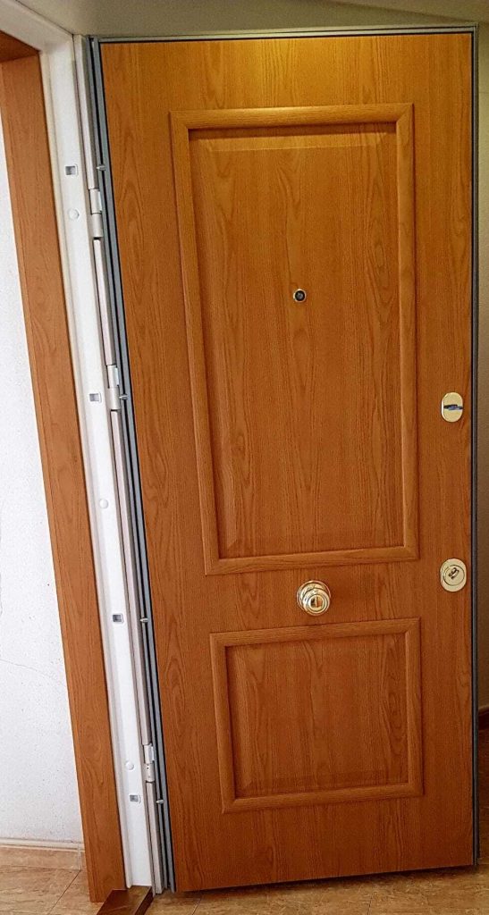 Puertas de entrada para piso en Puertas Guardamar