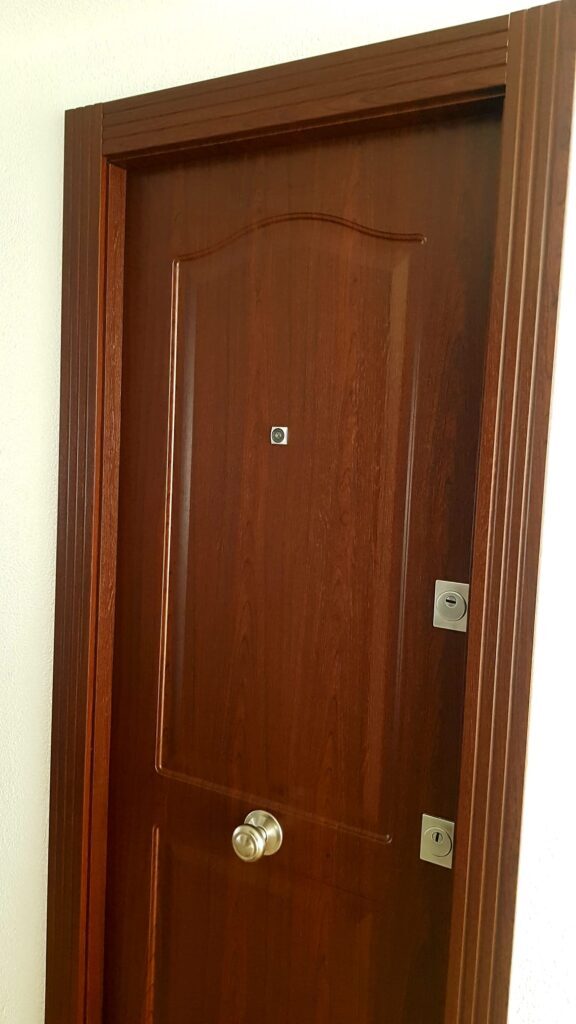 Puertas acorazadas de entrada para pisos Puertas Guardamar
